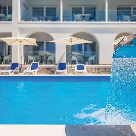 Gorgeous In With Pool *