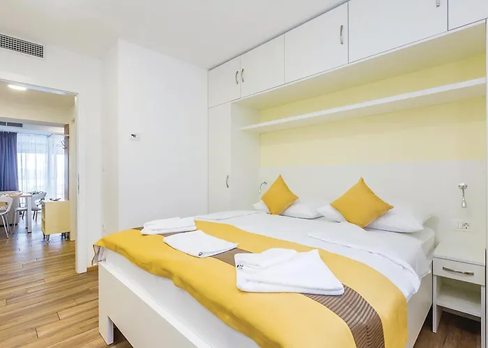 Gorgeous In With Pool Lägenhet *