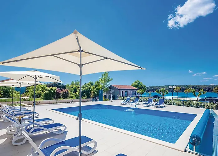 Gorgeous In With Pool Punat