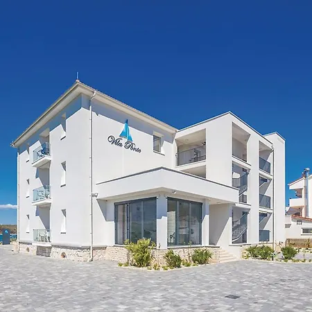 Cozy In With Swimming Pool Apartament *